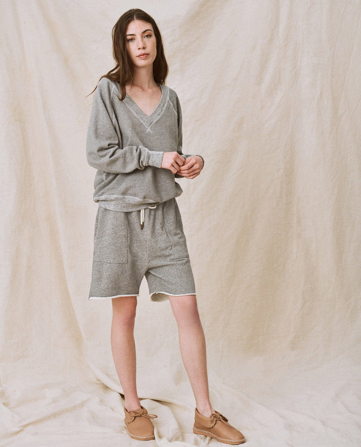 The Great - The V-Neck Sweatshirt in Varsity Grey