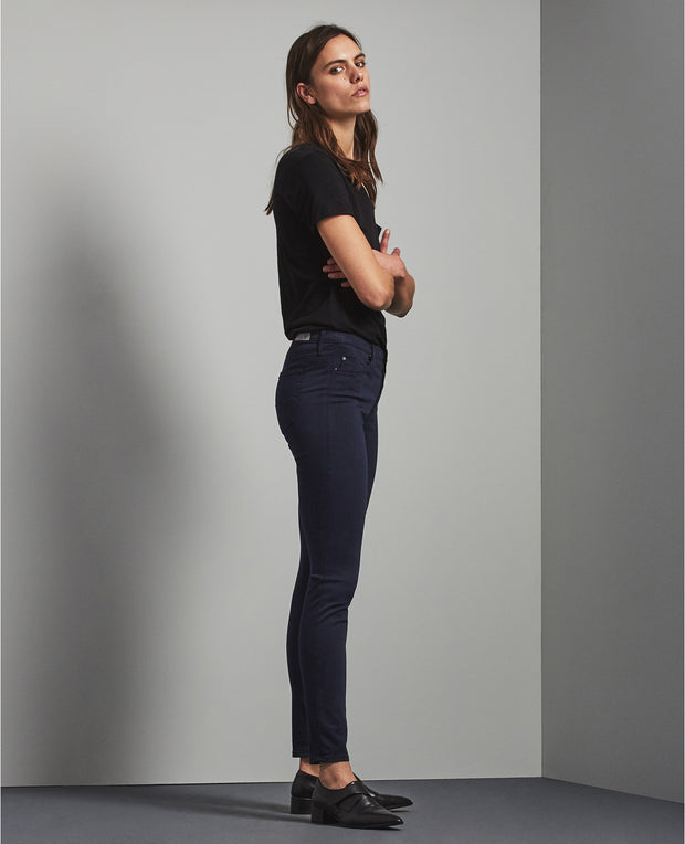 AG Jeans - The Sateen Legging Ankle in BIG