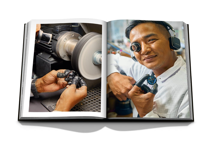 Assouline - Louis Vuitton Manufactures Hardcover Book