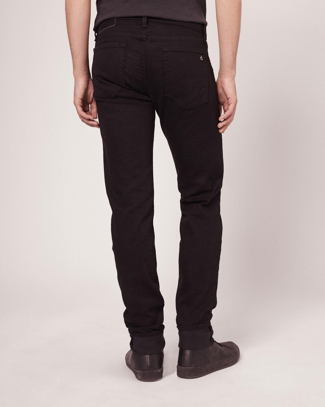 Rag & Bone -  FIT 1 in Black