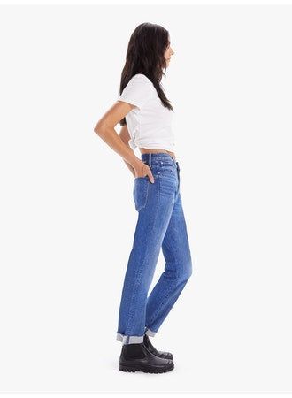 Mother - The Scrapper Cuff Ankle Fray in Running with Scissors Denim