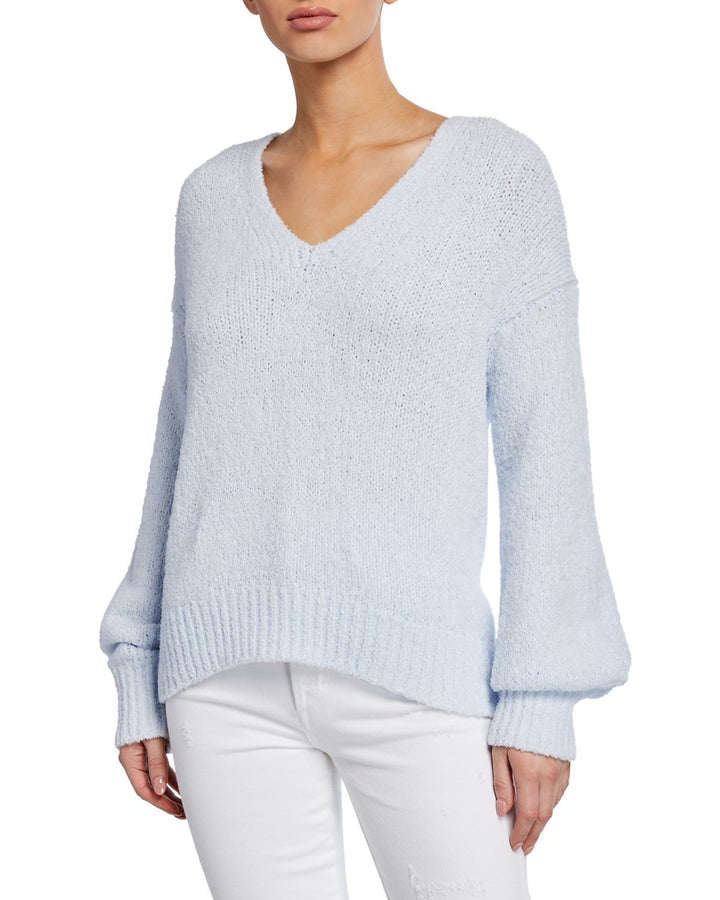 Vince - Textured V-Neck Sweater in Powder Blue