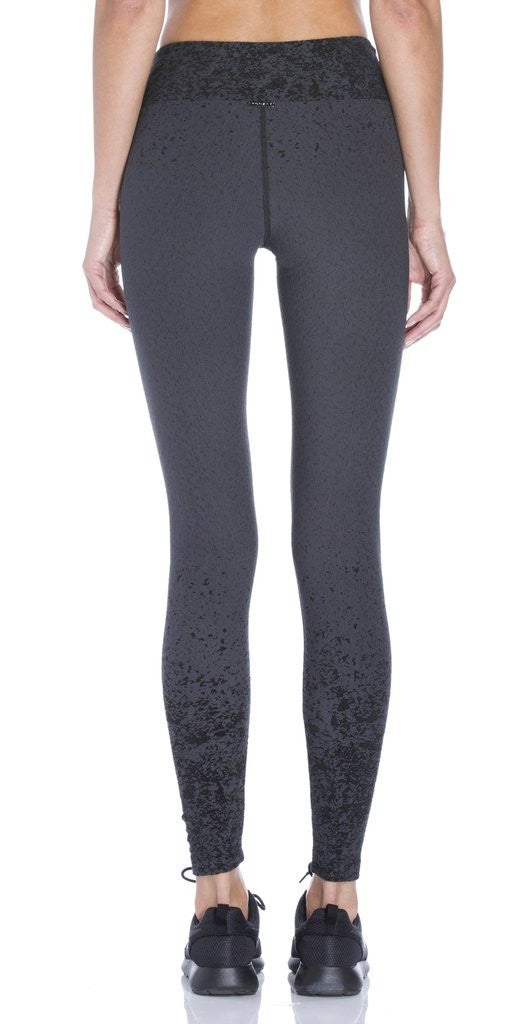 Koral Pixelate Mid Rise Cropped Leggings Blond Genius