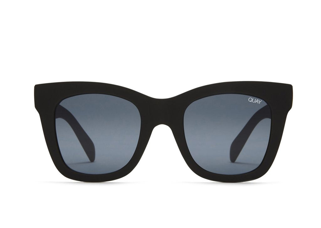 QUAY - After Hours Sunglasses in Black/Smoke Lens – Blond Genius display picture 1