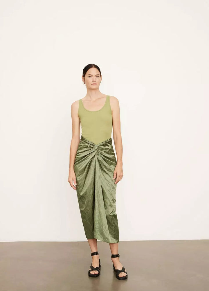 Vince - Scoop Neck tank in Pistachio