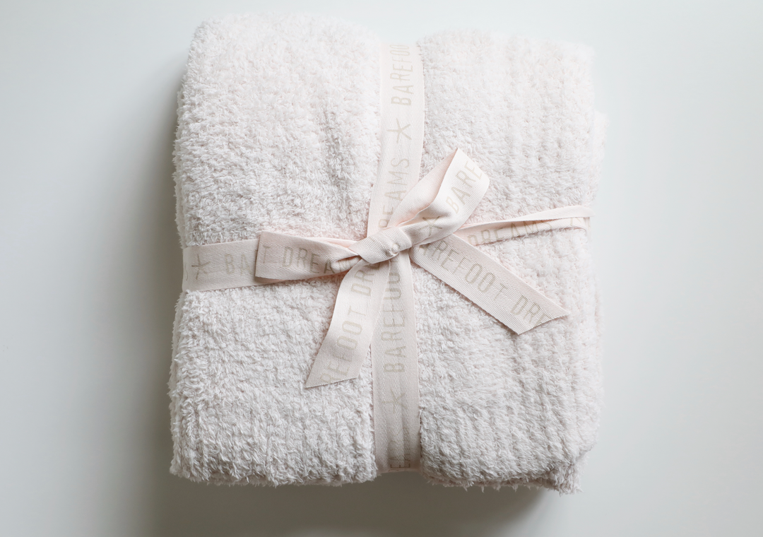 Barefoot Dreams - CozyChic Throw in Pink