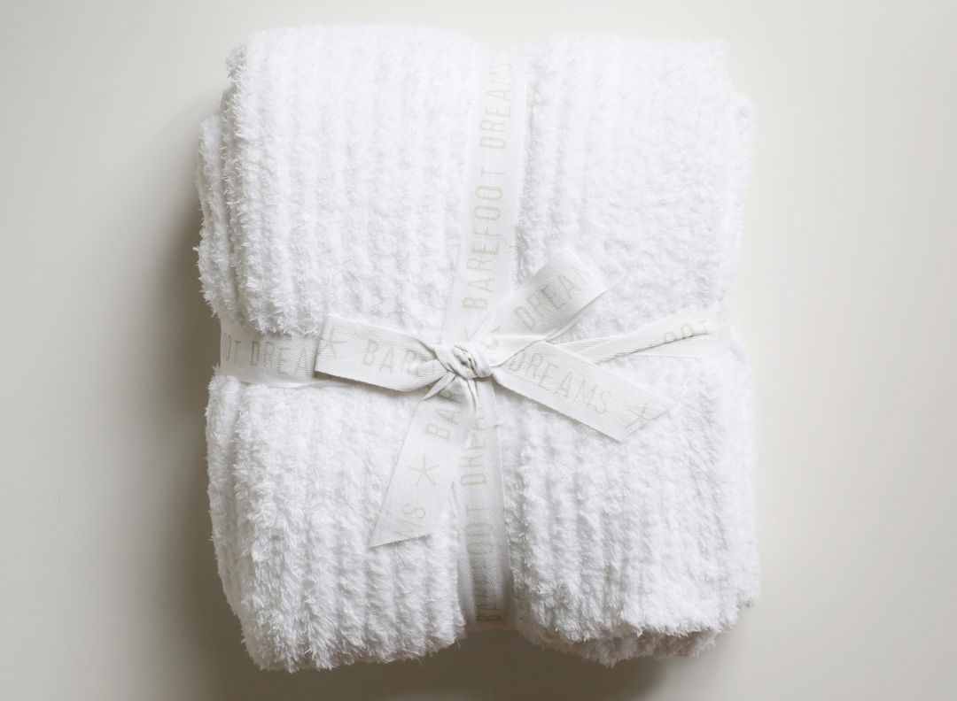 Barefoot Dreams - CozyChic Ribbed Throw in White