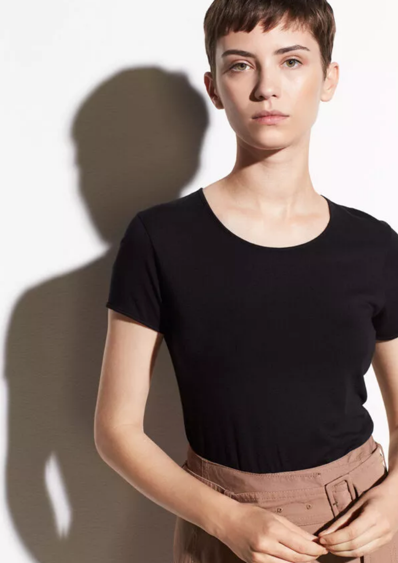 Vince - Short Sleeve Crew in Black