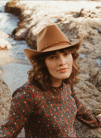Freya - Ponderosa in Russett