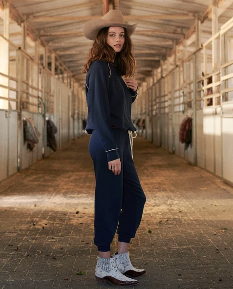 The Great - The Cropped Sweatpant with Multi Piping in Navy