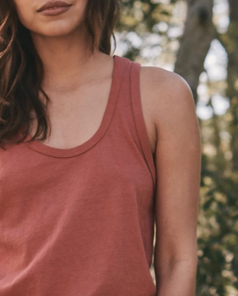 The Great - The Racer Tank in Marled Cardinal