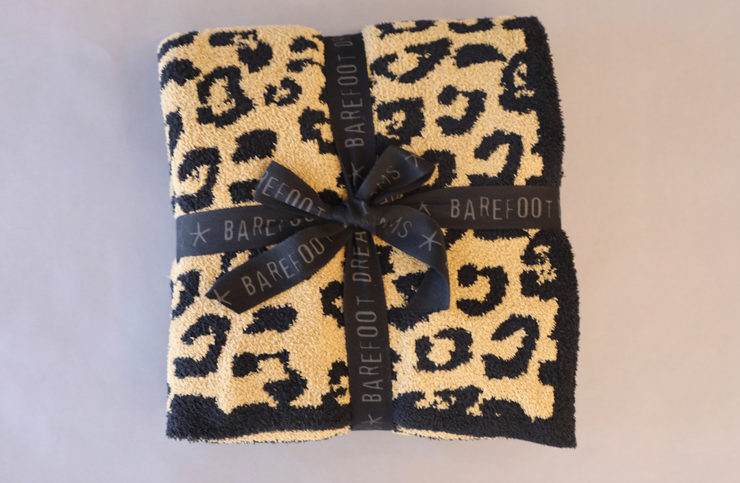 BAREFOOT DREAMS Cozychic Safari Blanket in Cheetah Camel Black