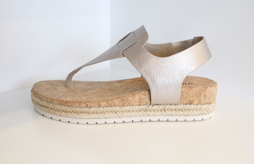 Vince Flint Platform Thong Sandals in Moonstone - Main Image
