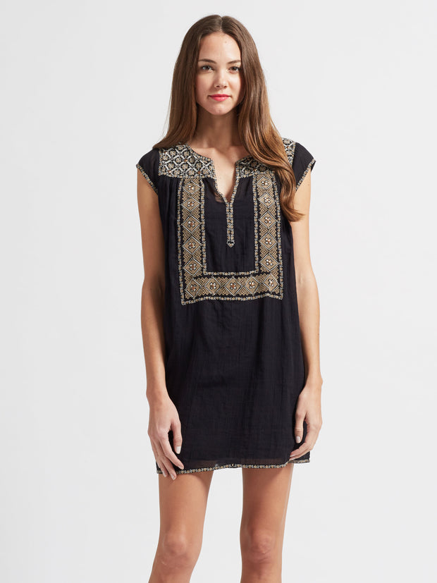 Joie Silla at Blond Genius