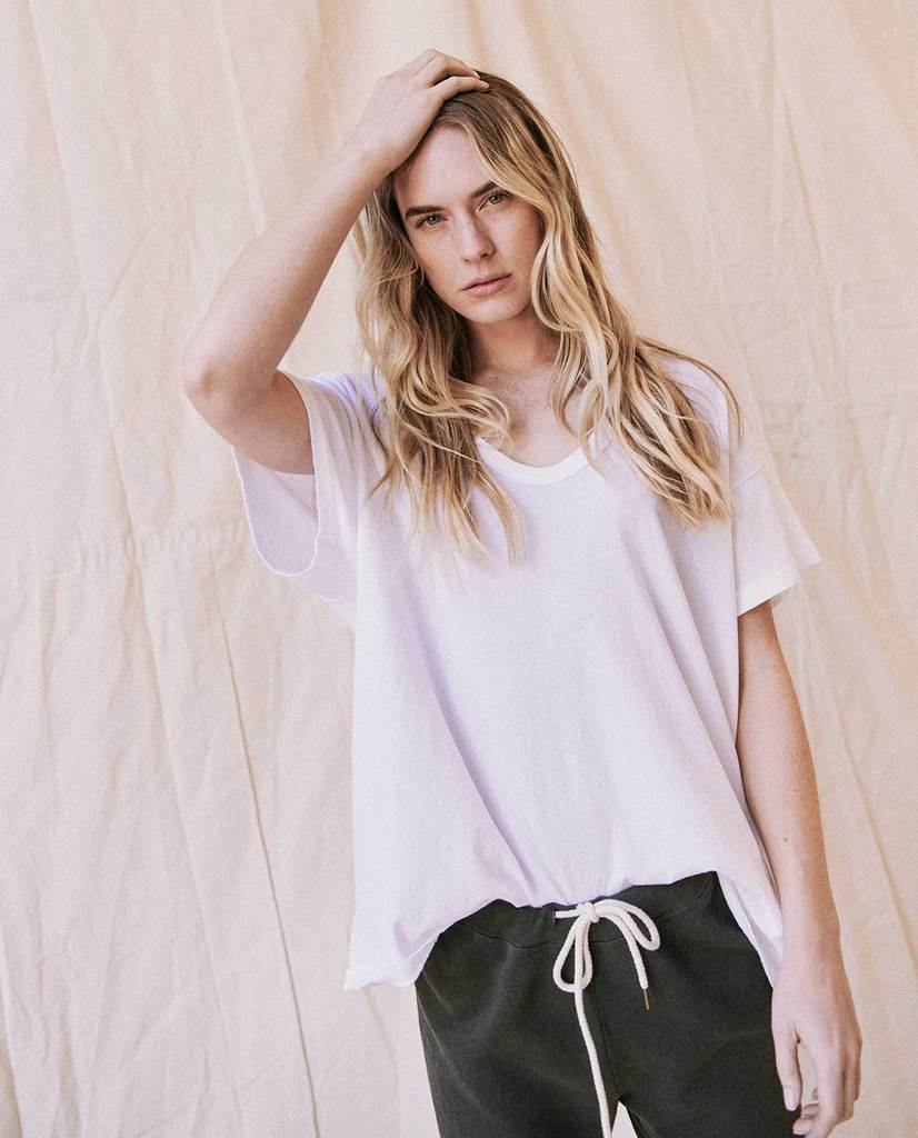 THE GREAT - The U-Neck Tee in True White
