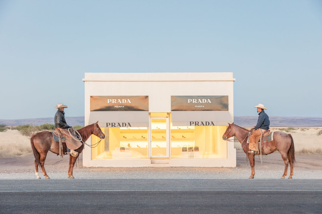 Gray Malin - Two Cowboys II, Prada Marfa