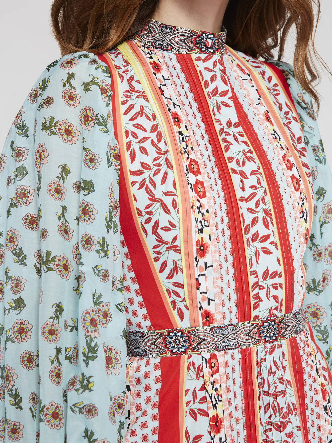 Alice & Olivia - Raya Mandarin Collar Dress in Paloma