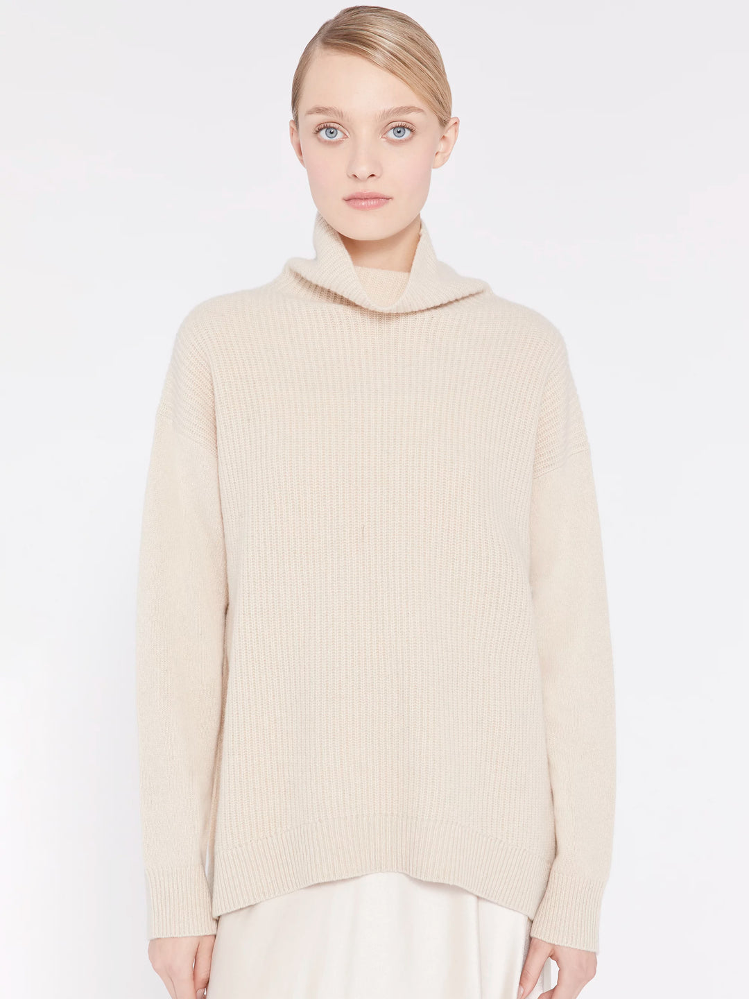 Alice + Olivia - Daphney Turtleneck Tunic Oatmeal
