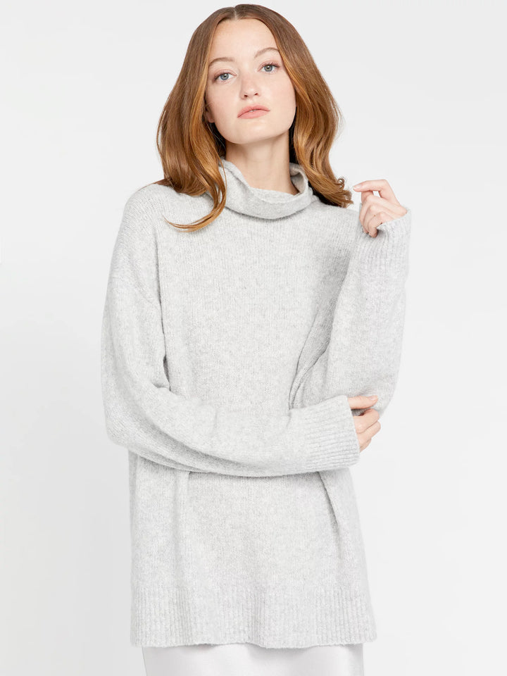 Alice + Olivia - Lucile Turtleneck Tunic Sweater LT Heather Grey