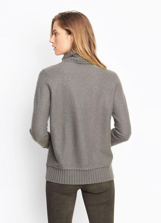 Vince - Cashmere Turtleneck