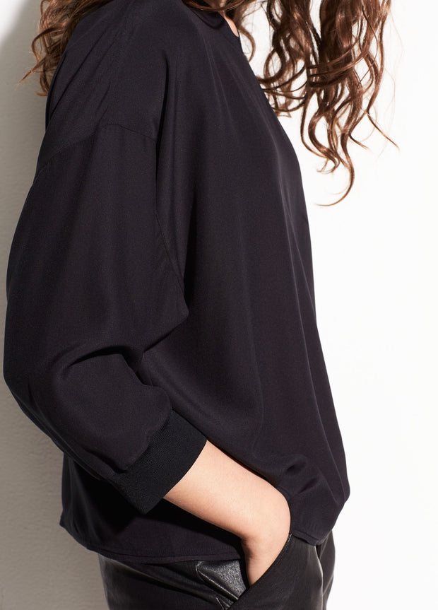 VINCE - Silk-Satin Back Crepe Top in Black