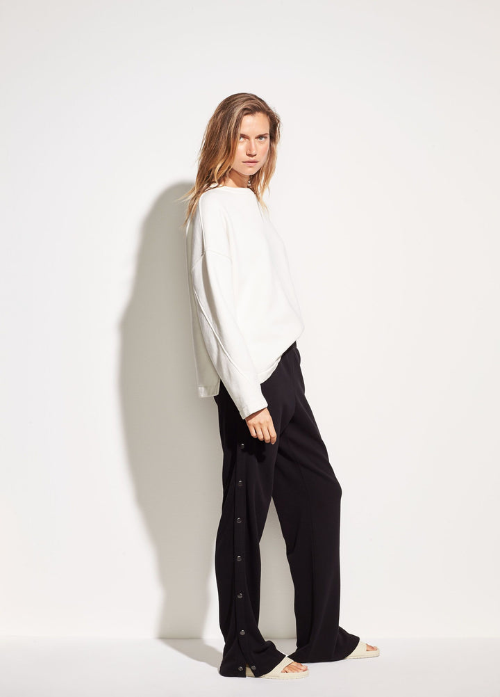 Vince - Pullover Cotton Sweatshirt in Vanilla