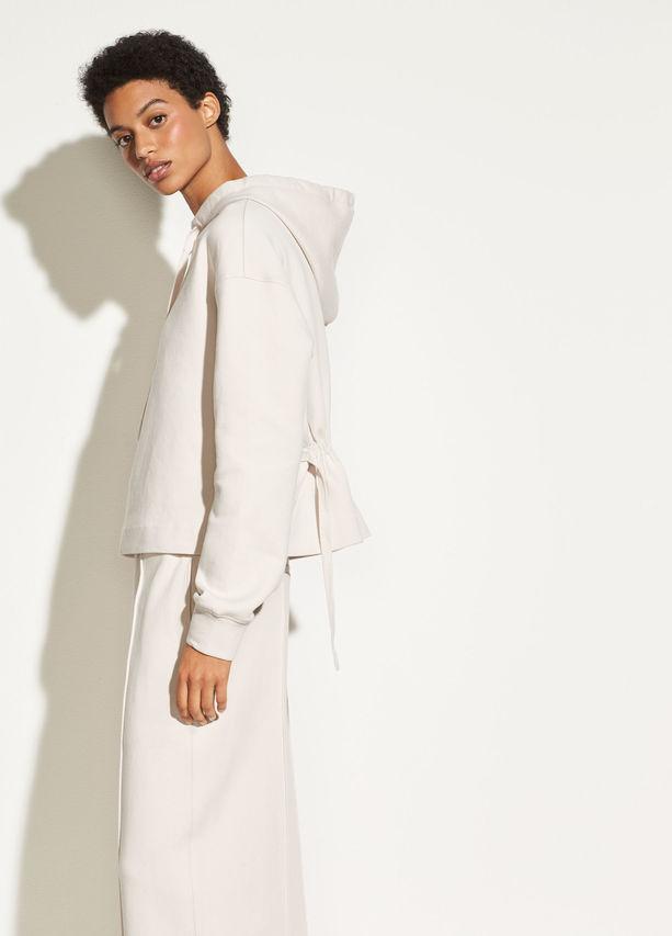 Vince - Cinch Hoodie in Sandstone