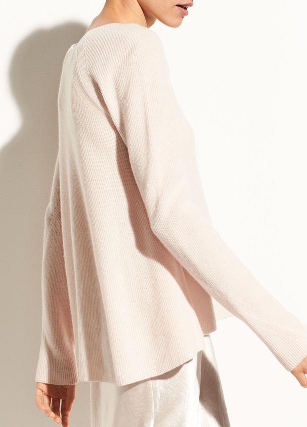 Vince - Directional Rib Cashmere Pullover in Rosewater