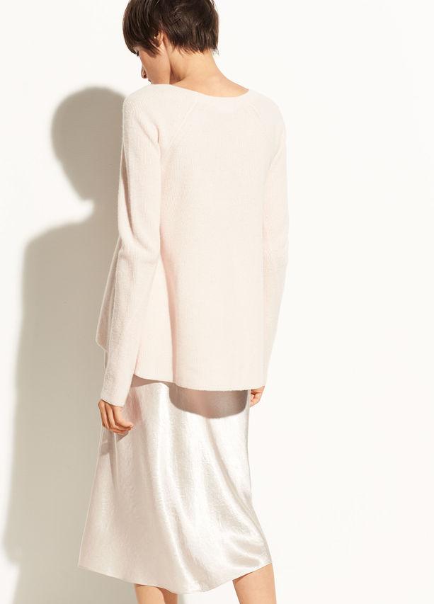 Vince - Directional Rib Cashmere Pullover in Rosewater
