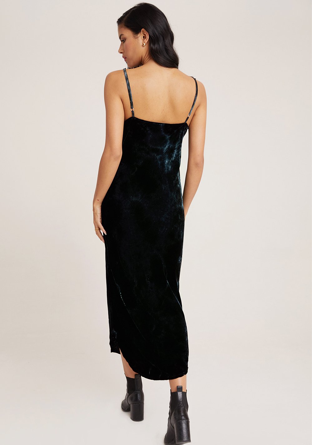 Bella Dahl - Bias Slip Dress in Midnight Emerald Velvet