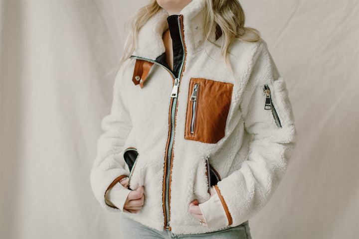 SAM - Boulder Jacket in White Jacket