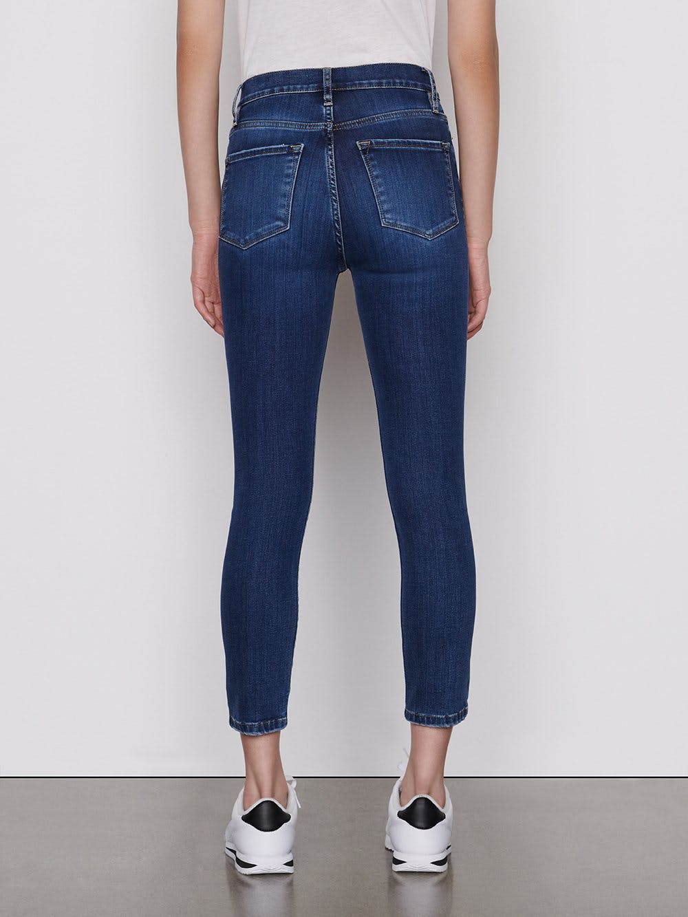 Frame Denim - Ali High Rise Cigarette Jeans in Lupine Denim