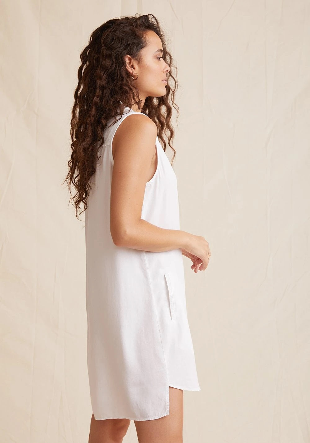 Bella Dahl - Sleeveless A-Line Dress in White Blond Genius Bella Dahl - Sleeveless A-Line Dress in White Blond Genius