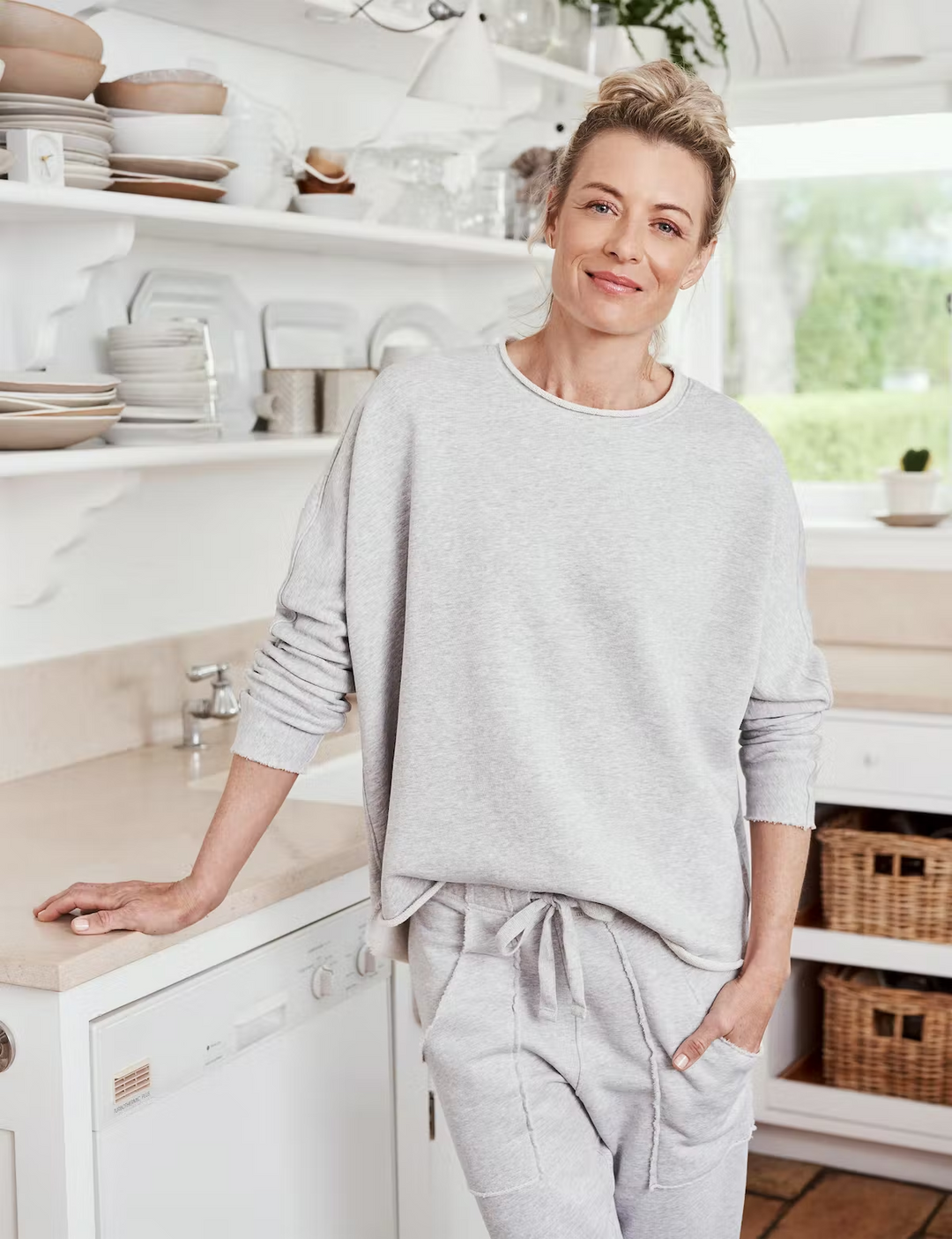 Frank & Eileen - Anna Long Sleeve Capelet in Gray Melange