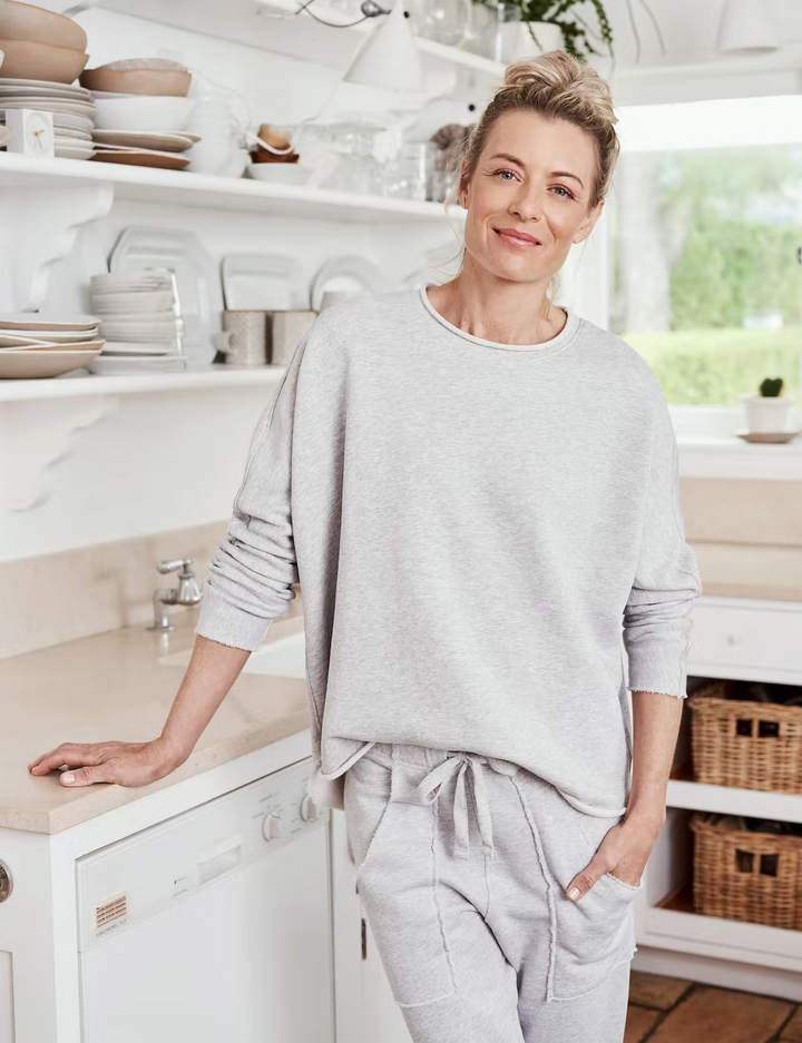 Frank & Eileen - Anna Long Sleeve Capelet in Gray Melange