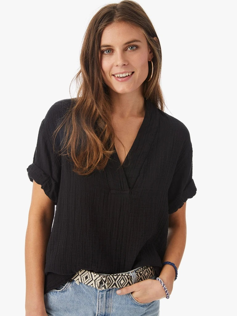 Xirena - Avery Top in Black