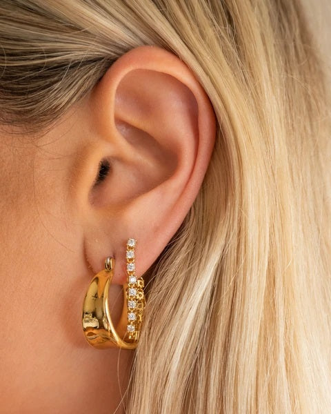 LUV AJ - Ballier Chain Studs in Gold