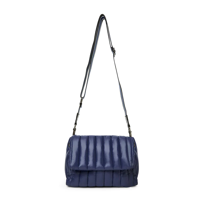 Think Royln - Bar Bag in Shiny Navy