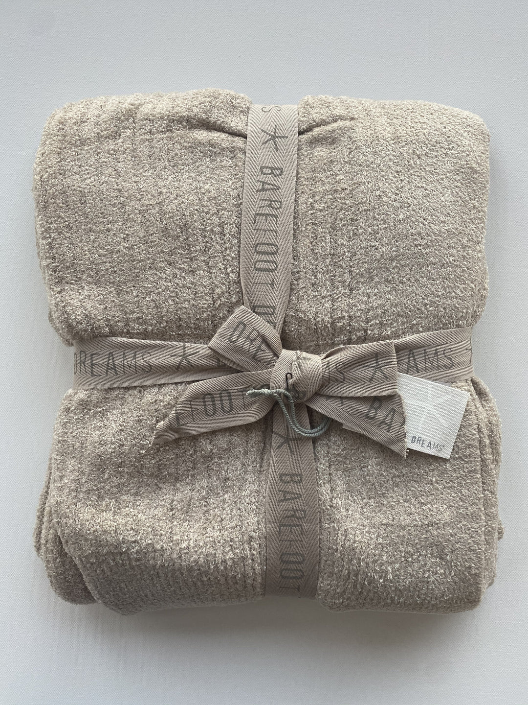 Barefoot Dreams - Cozychic Lite Ribbed Throw in Sand