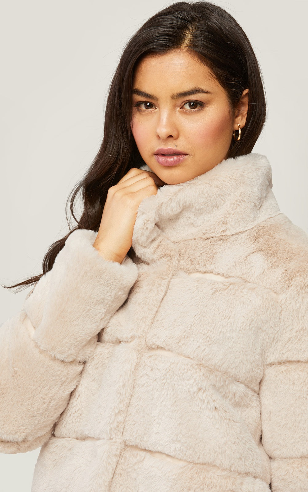 Soia & Kyo - Bea Faux Fur Coat in Sandstone