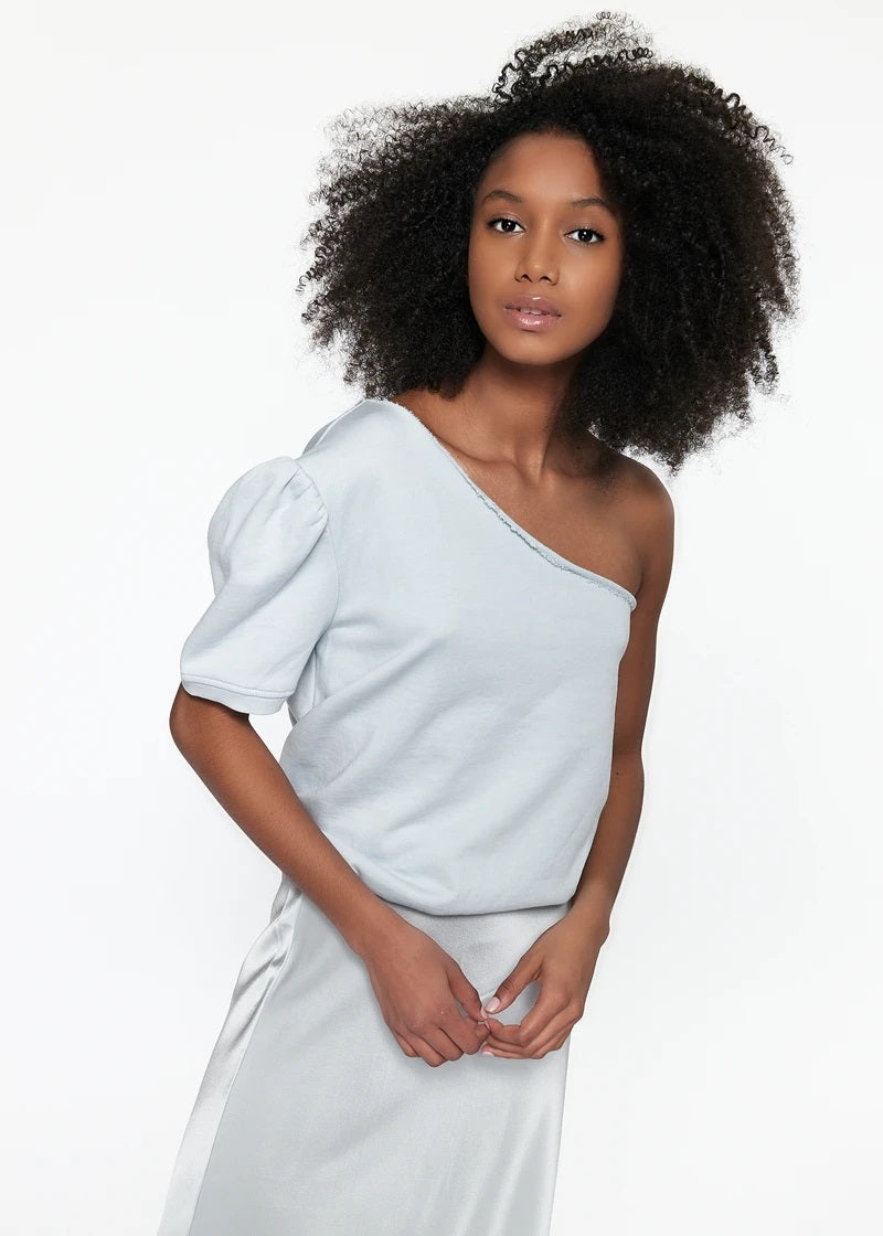 Cami NYC - Beck Sweatshirt in Glacier Clothing - Sweatshirts