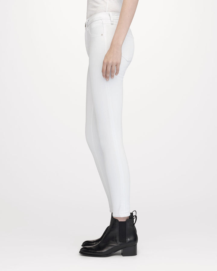 Rag & Bone - High Rise Ankle Skinny in Blanc