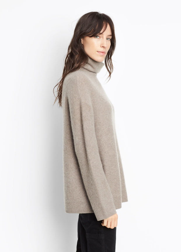 Vince - Cashmere Boxy Turtleneck