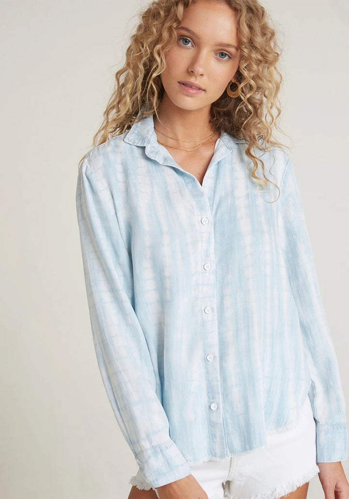 Bella Dahl - Fray Hem Flowy Button Down in Vintage Havana Wash
