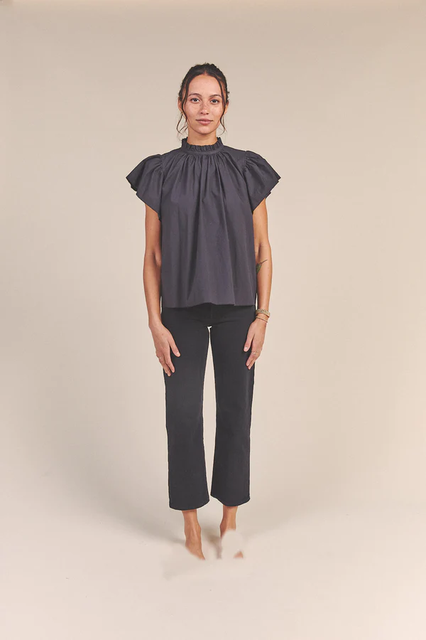 Trovata - Carla Highneck Shirt in Black