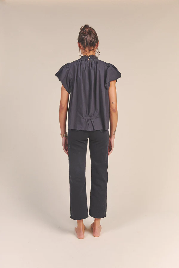 Trovata - Carla Highneck Shirt in Black