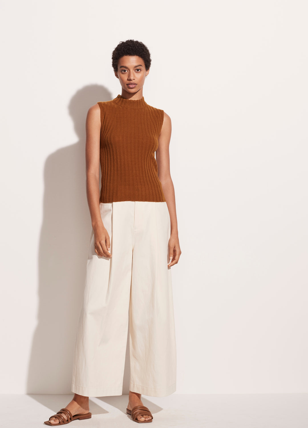 Vince - Cashmere High Neck Shell Tank in Bronze