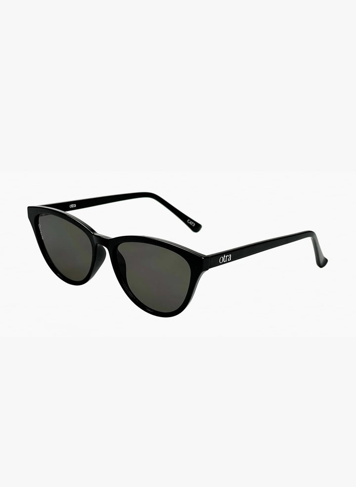 Otra Eyewear - Chika Sunglasses in Black