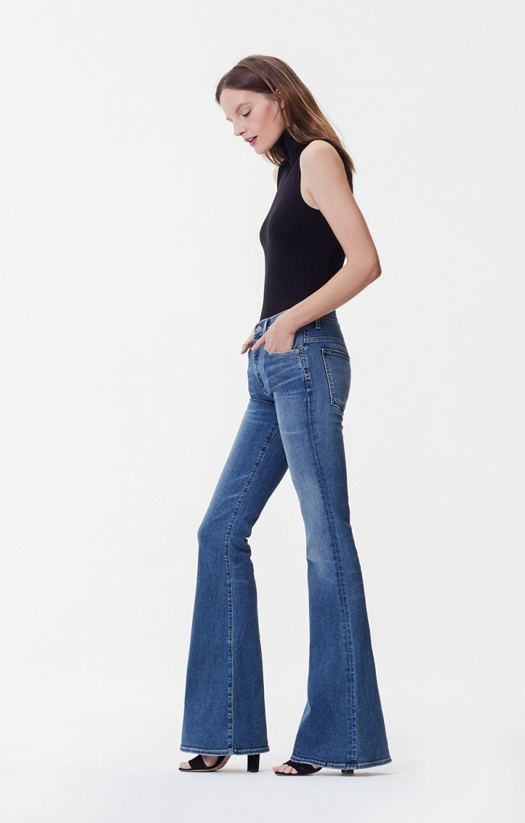 Citizens Of Humanity - Chloe Mid Rise Super Flare Jeans in Orbit