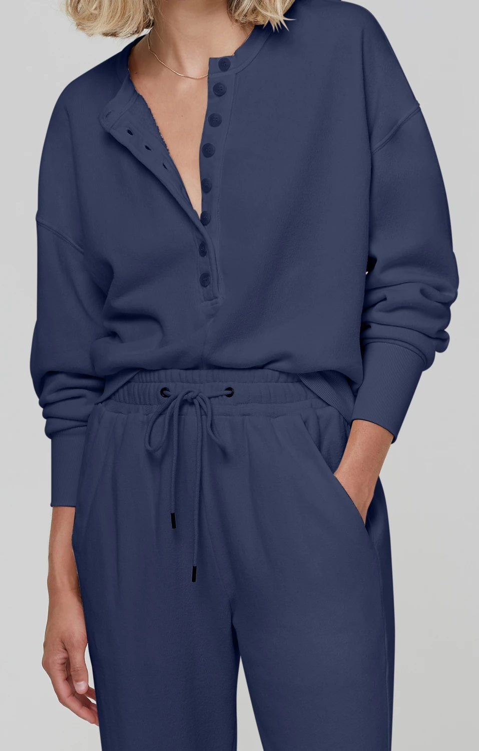 Citizens of Humanity - Cora Henley Sweatshirt in Navy